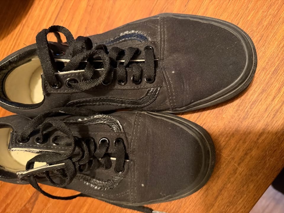 Black Vans Old Skool sneakers - photo 2