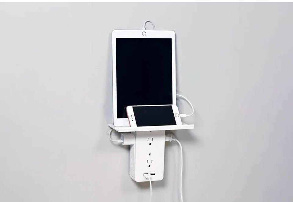 Sharper Image Socket Shelf USB A