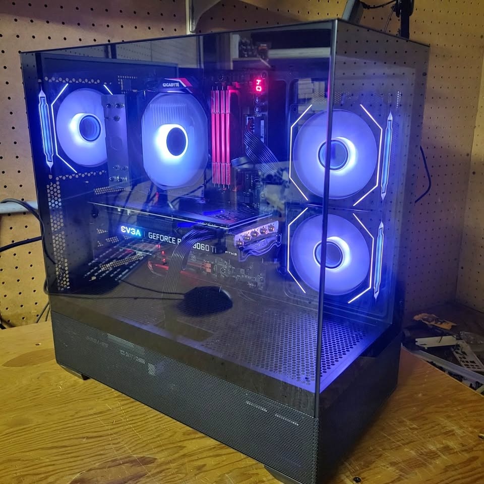 Gaming PC i7 + EVGA RTX 3060Ti