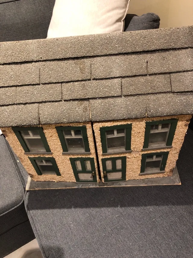 100 years old doll house. CLEANOUT