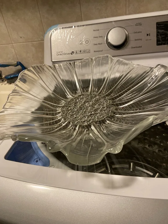 Glass fruit bowl. CLEANOUT