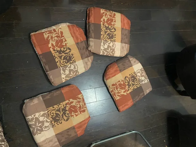 beautiful lot of decoration pillows