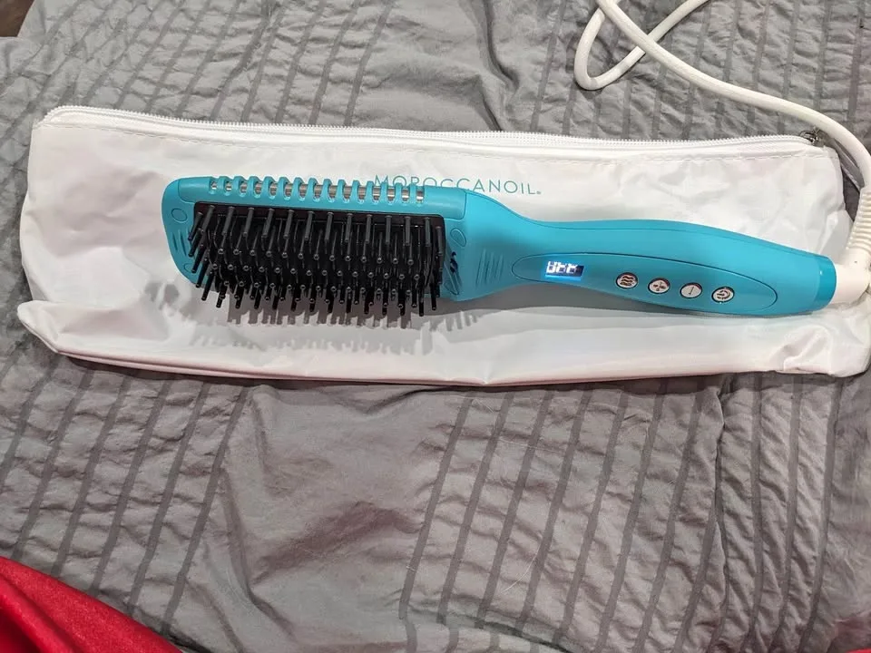 Marrocan oil straightening hot brush