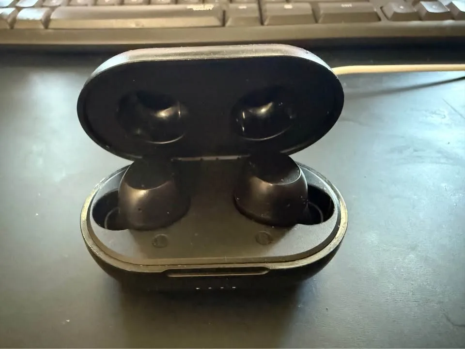 Mpow M12 Wireless Bluetooth Earbuds