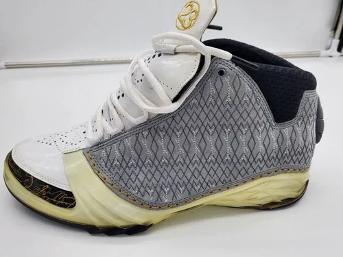 Air Jordan XX3 23 White Stealth Black Gold 2008 Size 11 image indicator(3)