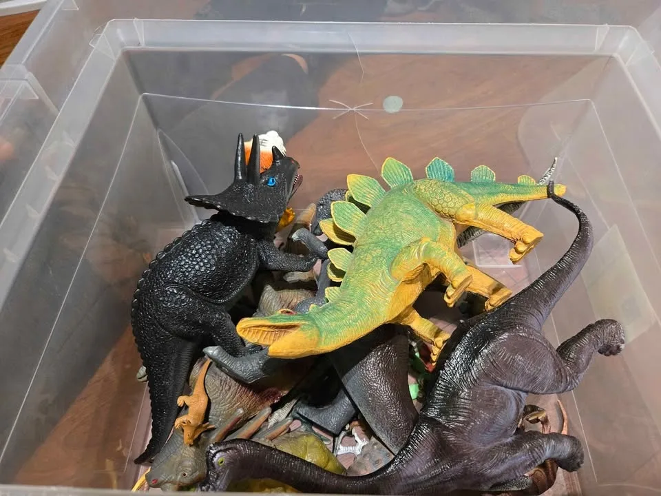 Dinosaur toys image indicator(3)