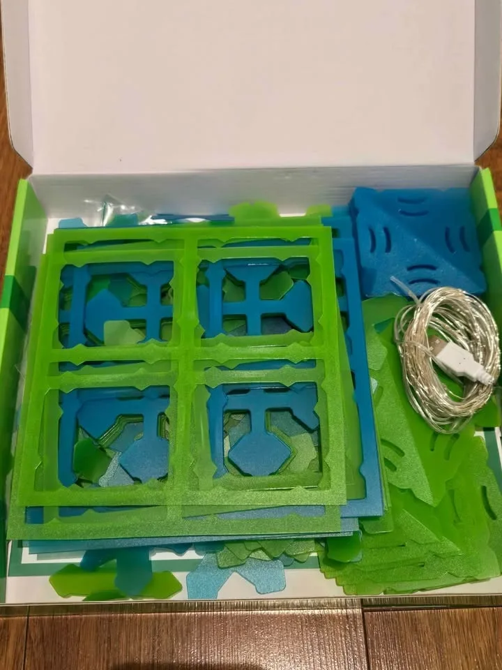 Creation Light Up Crafting Kit - 3D Puzzles image indicator(4)