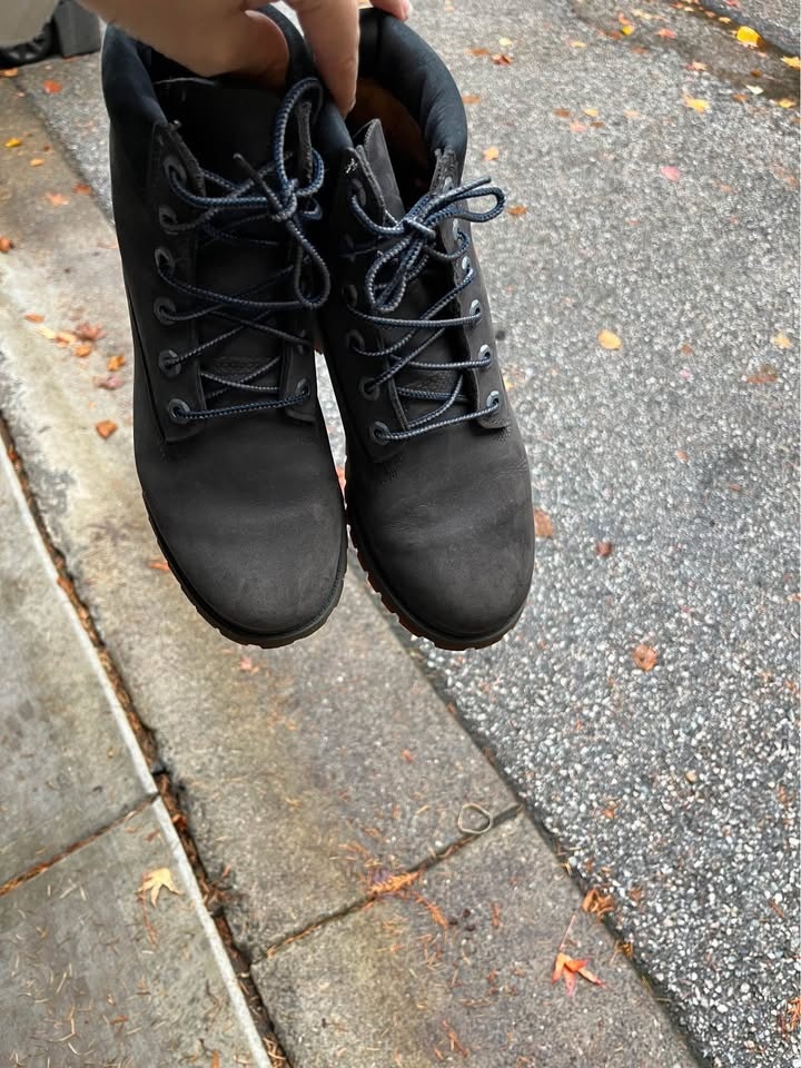 Timberland boots size junior 5.5 or 7.5 adult - photo 2
