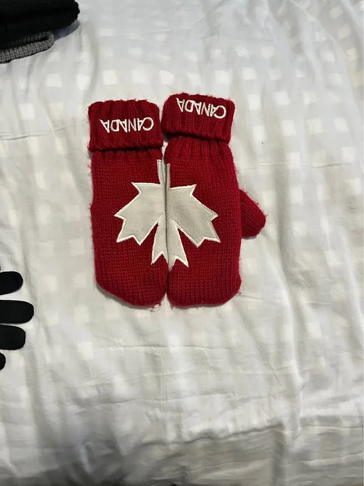 Olympic red adult gloves