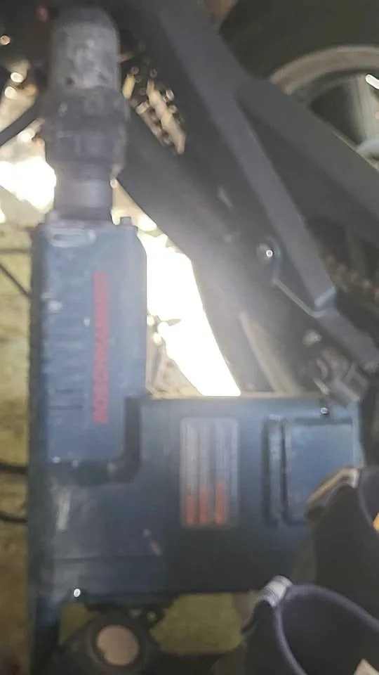 misc tools power cords and snow board with bag moving sale ladde image indicator(2)