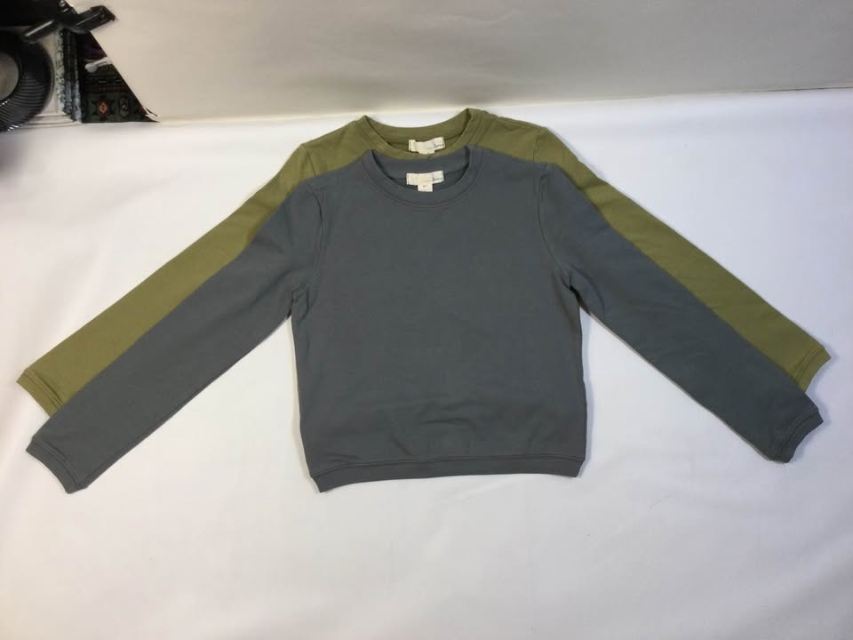 100% cotton Designed by Essa sweatshirts, New, Sz. M - photo 5