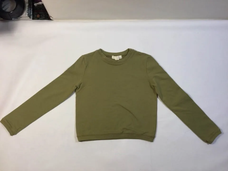 100% cotton Designed by Essa sweatshirts, New, Sz. M #Cleanout image indicator(6)