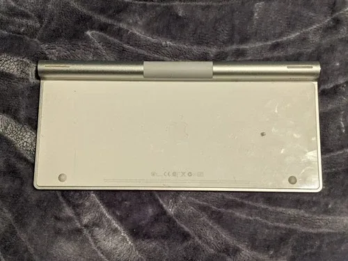 Apple A1314 Wireless Keyboard - White - Tested - Good Condition image indicator(3)