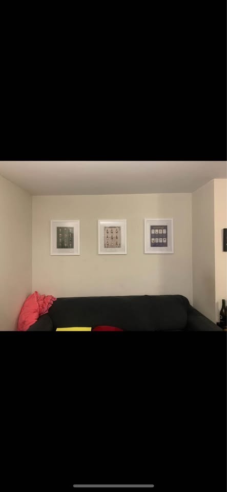 3 white canvas frames with puzzles - photo 4