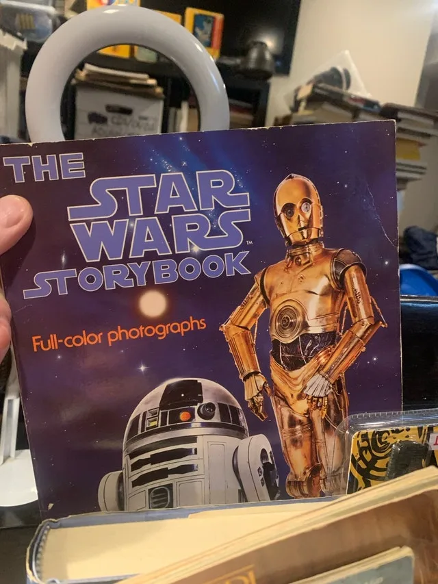 STAR WARS - original story book by Lucas and 11 More Ra image indicator(4)