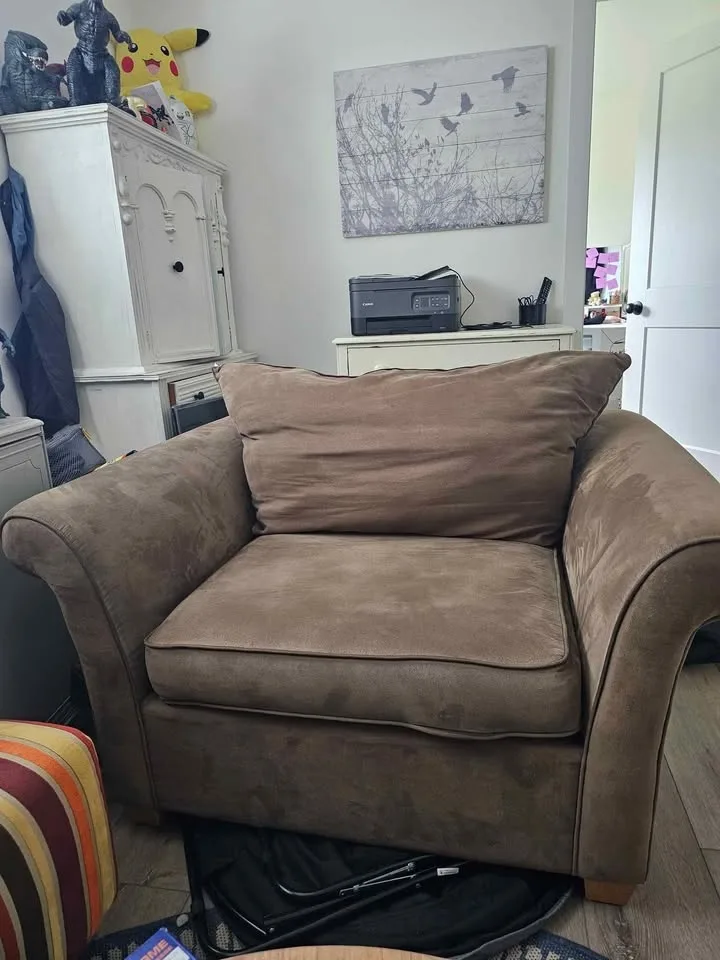 Chair &1/2 image indicator(2)