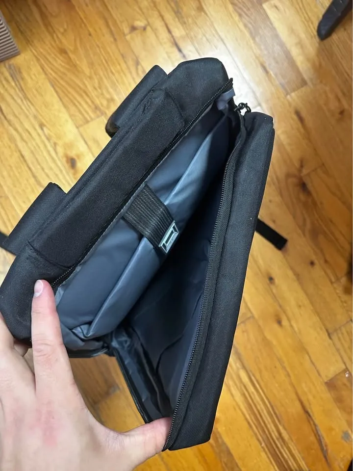 Backpack - Washington Heights image indicator(2)