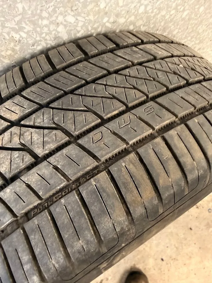 215/50/17 Continental snow tires