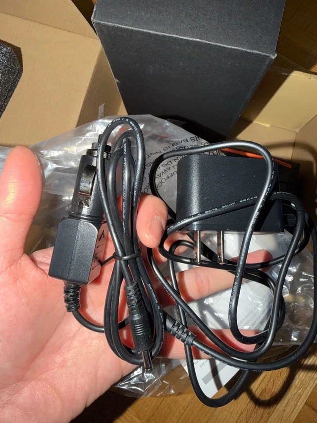 Takki Portable Power Station image indicator(5)