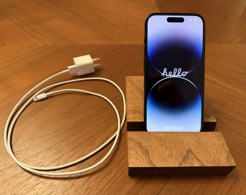 Apple iPhone 14 Pro - 128 GB - Space Black (Unlocked)