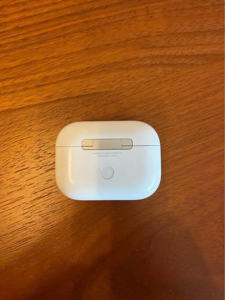 AirPods Pro 2nd Generation image indicator(3)