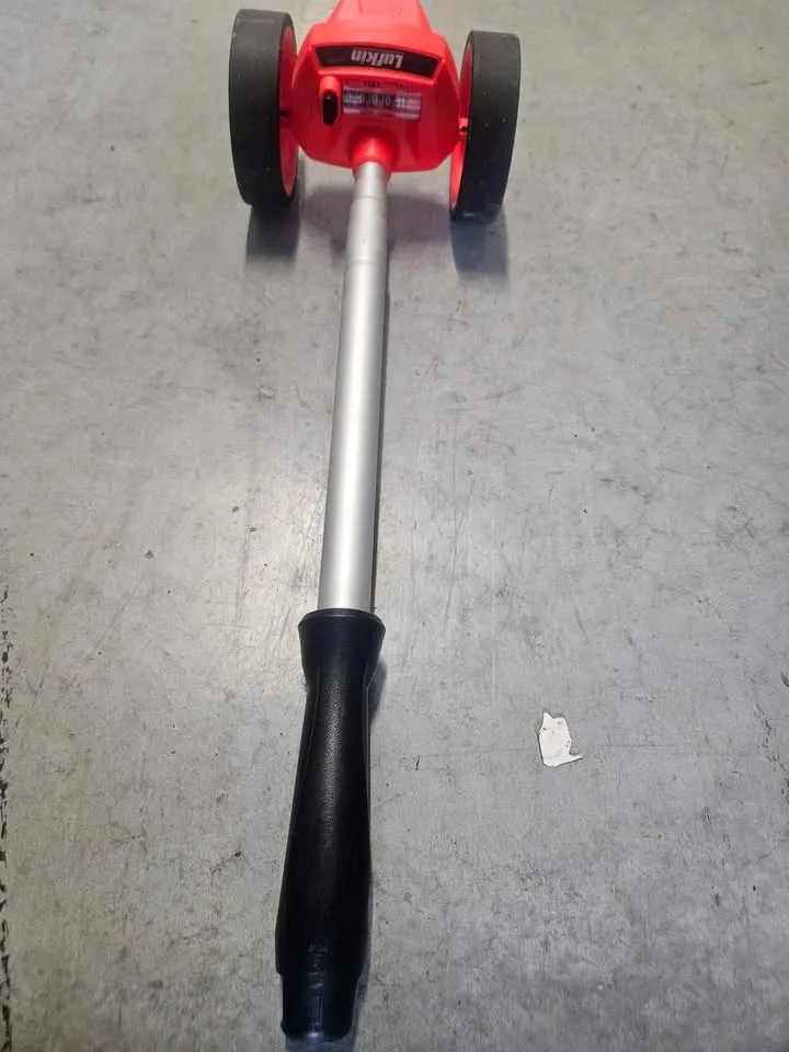 Lufkin extendable measuring wheel. image indicator(2)