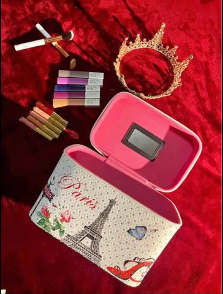 Makeup Box