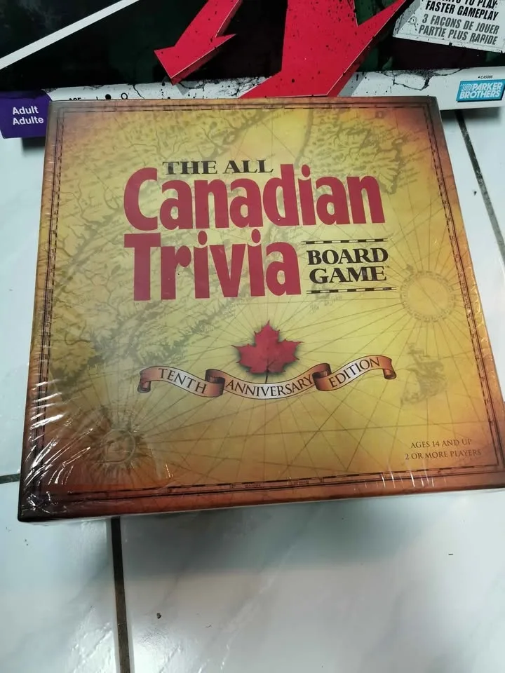 Risk + All Canadian Trivia 10th Anniversary Edition image indicator(2)