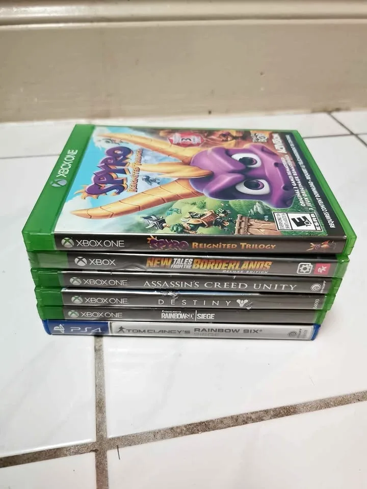 Various Xbox One Games, Spyro, Borderlands, Assassin's Creed, ec
