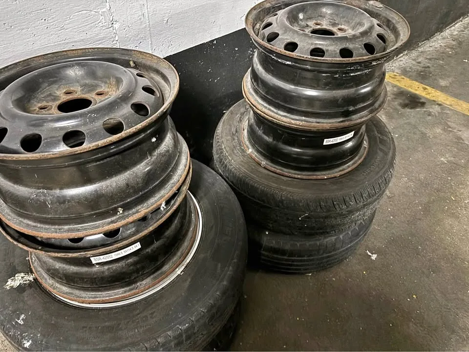 Honda Crv 2004 winter rims thumbnail