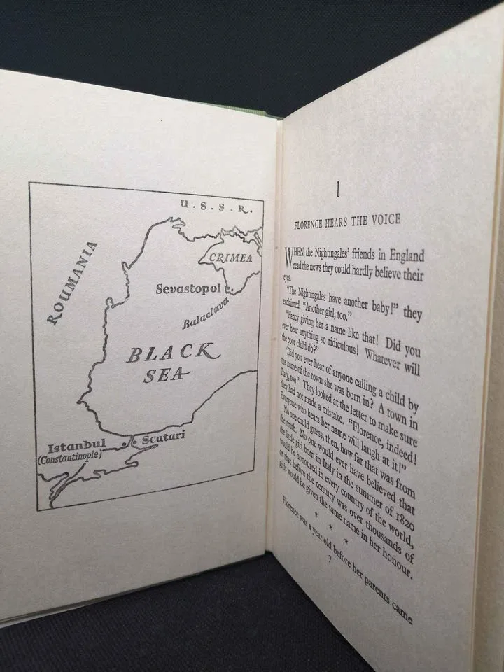 1963 Lady with a Lamp, The Story of Florence Nightingale image indicator(9)