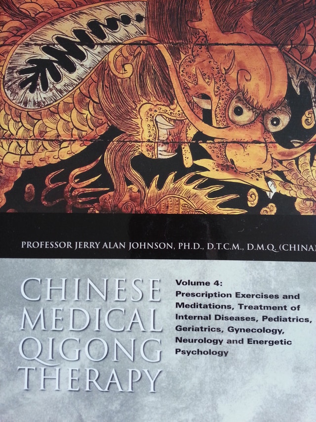 Chinese Medical Qigong Therapy, Complete Set Vol 1-5 - photo 5