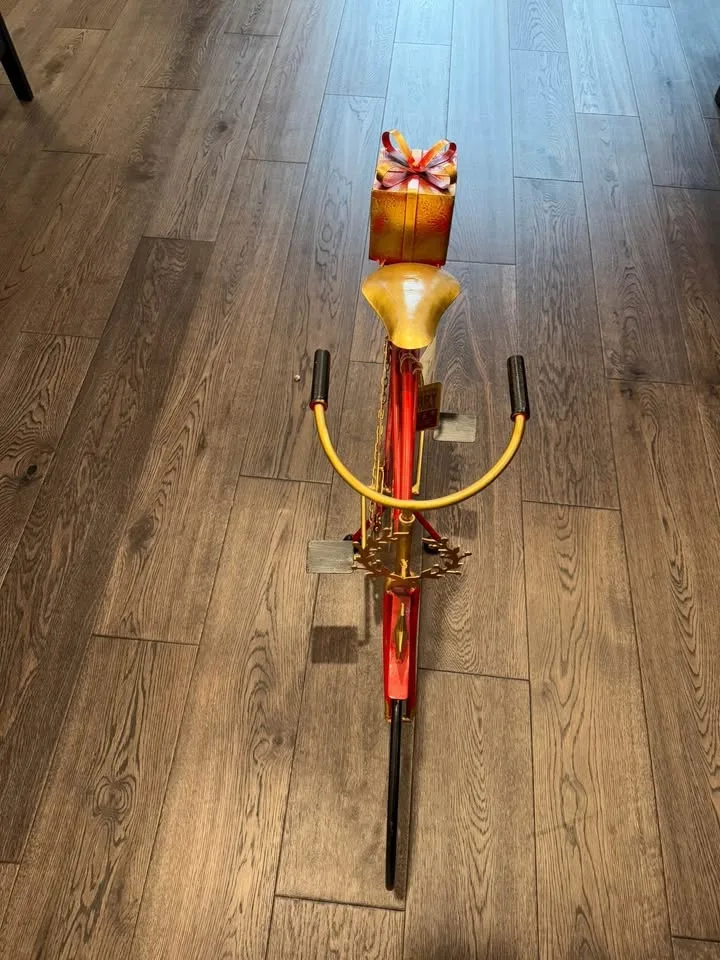 Xmas Decorative Old Fashioned Bicycle $75 image indicator(5)