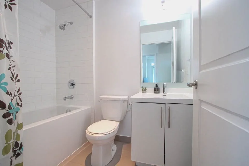 2 Beds 2 Baths - Apartment image indicator(8)