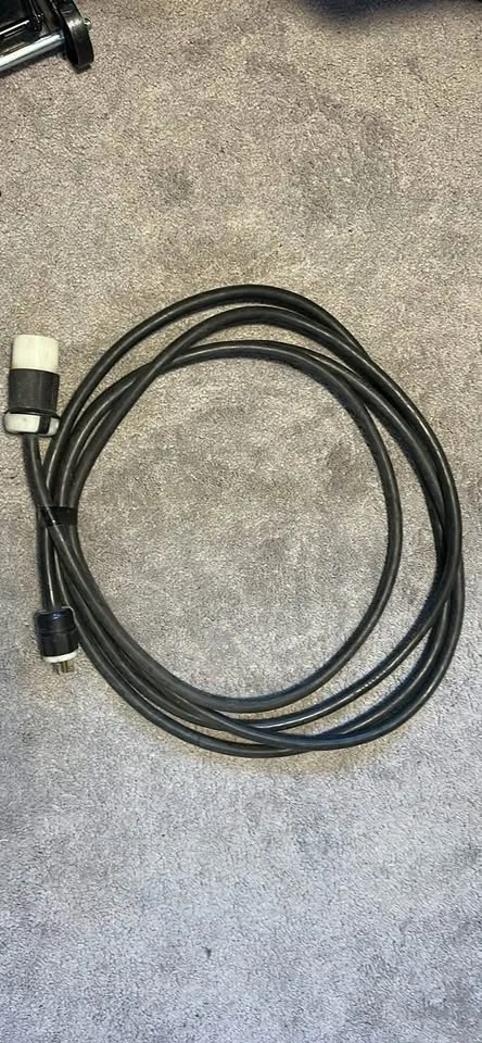 Bin of working extension cords image indicator(7)