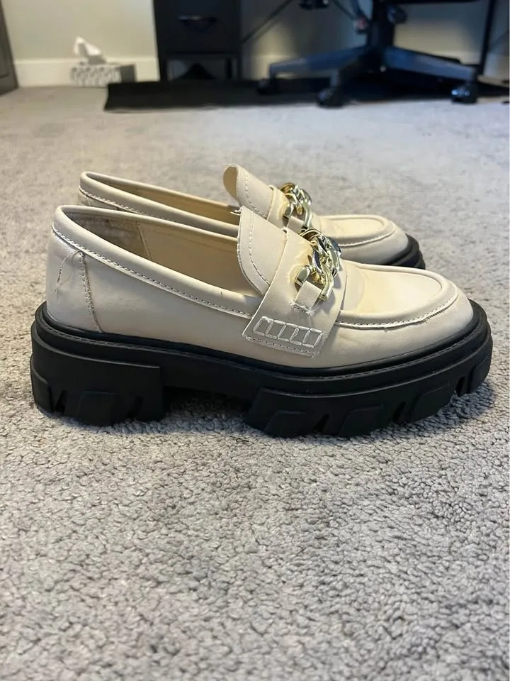 Women’s Design lab loafers image indicator(2)