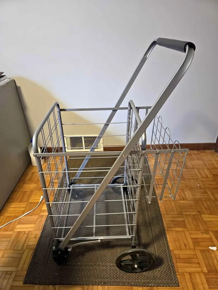Metal Grocery Trolley Cart