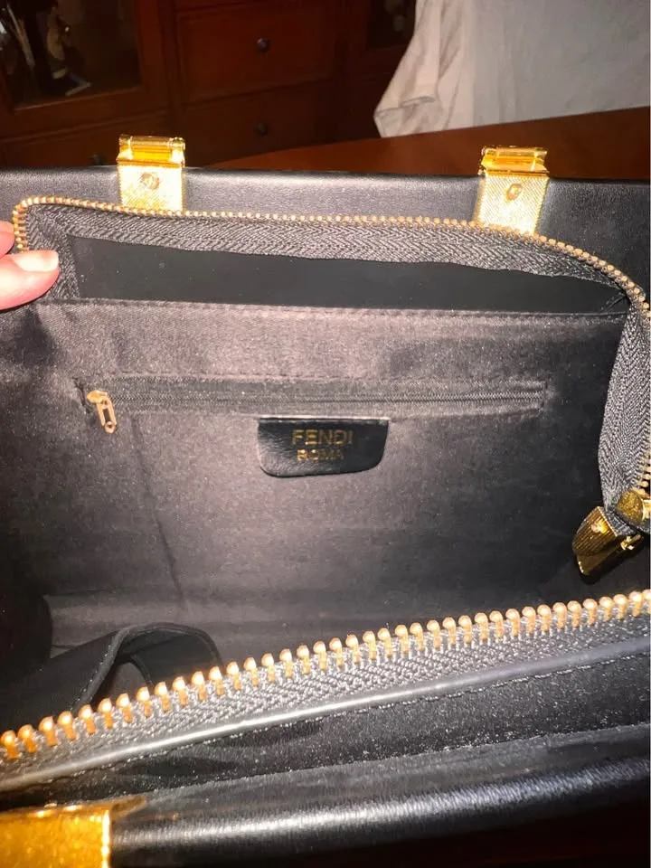 Genuine leather tote bag image indicator(2)