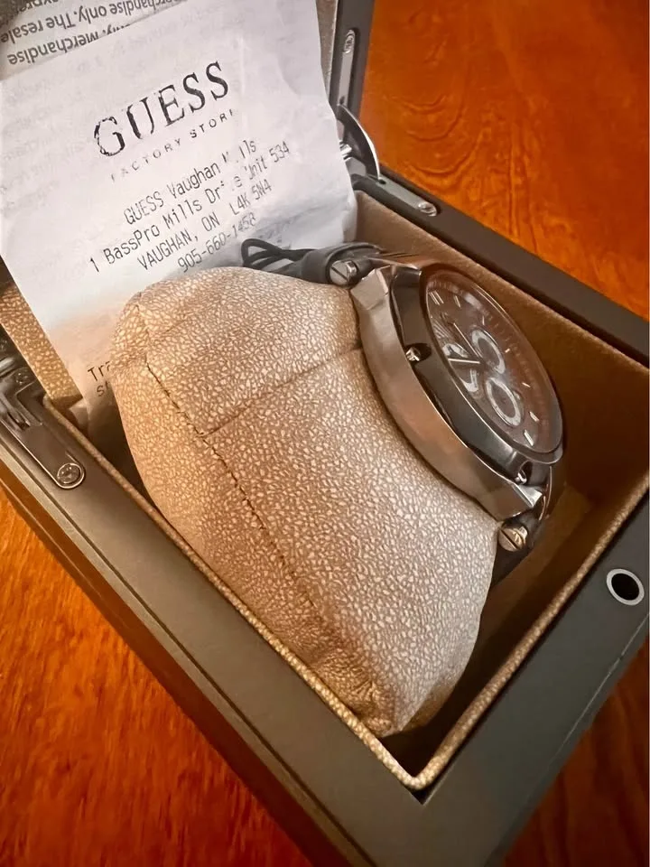 Guess watch men’s image indicator(3)