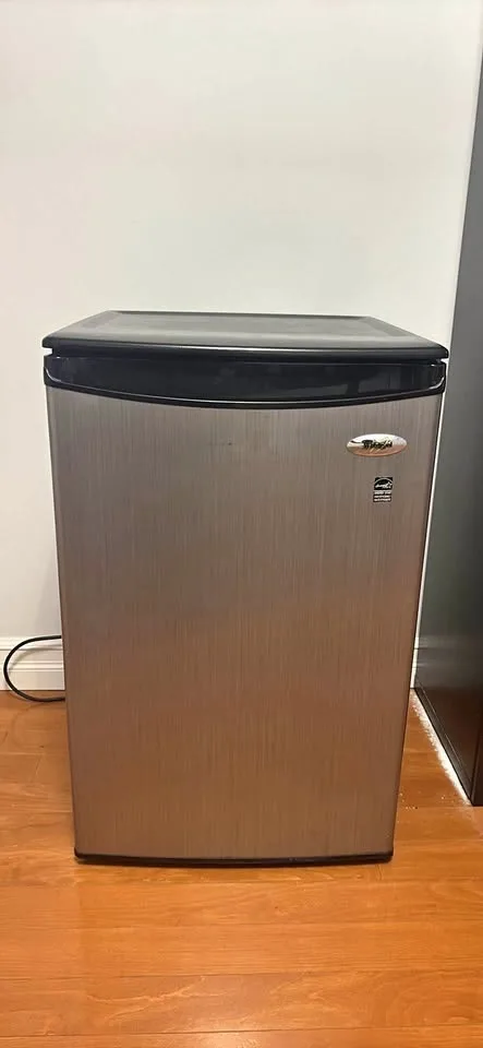 Whirlpool Mini Fridge