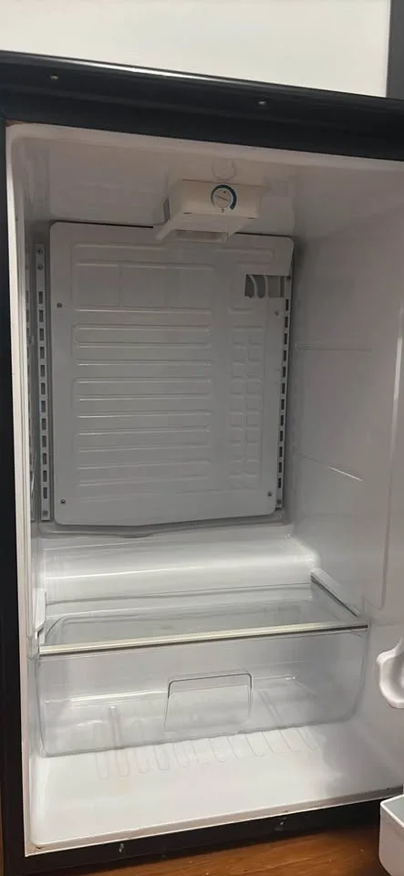 Whirlpool Mini Fridge image indicator(2)