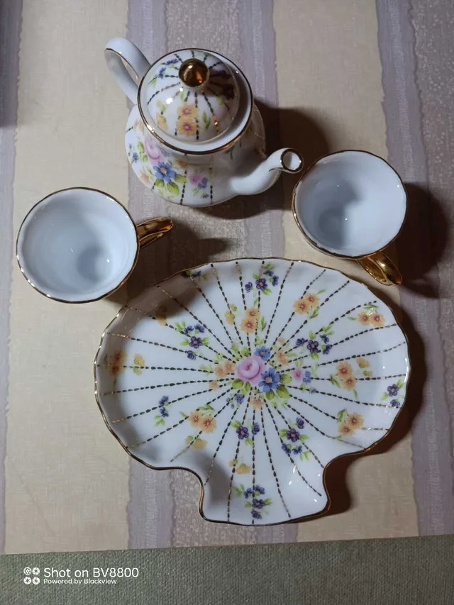T. Limoges Tea Set image indicator(4)