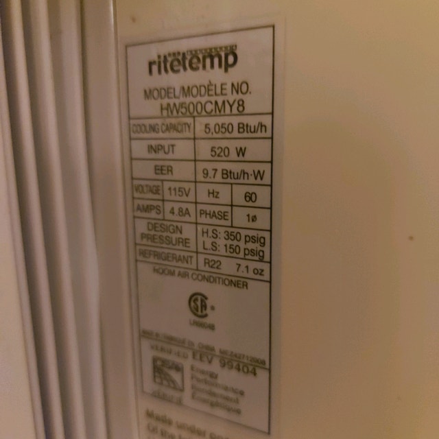 2 Air conditioners $100 each. - photo 2