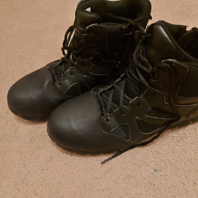Reebok work boots Men or Women - photo 2