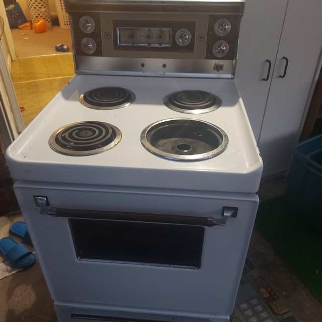 24" Stove - photo 2