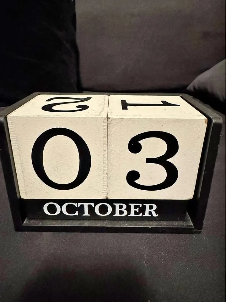 Wooden Calendar Block Decor