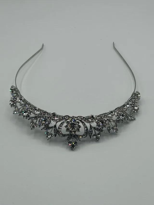 Chantal Eveleen Silver Crystal Wedding Tiara image indicator(3)