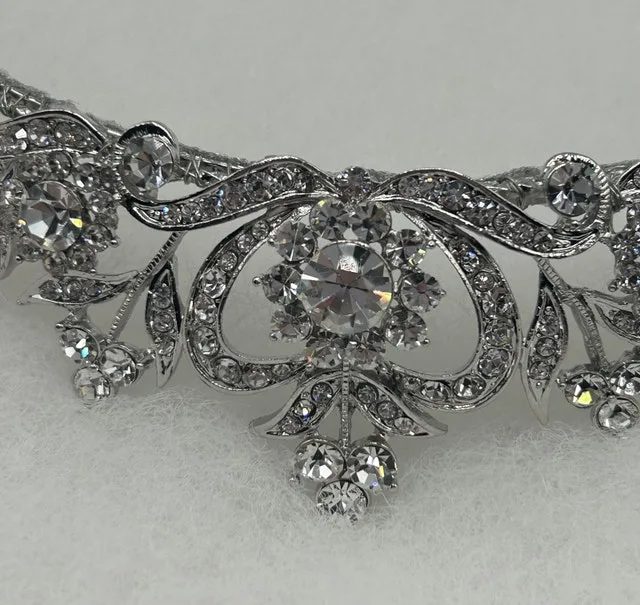 Chantal Eveleen Silver Crystal Wedding Tiara image indicator(5)