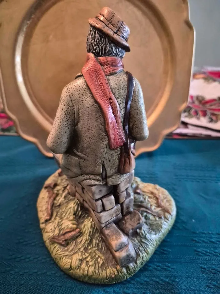 Figurine - best offer image indicator(3)