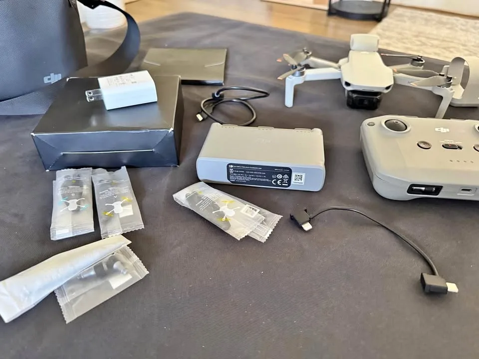 DJI Mavic Mini 2 Fly More Combo